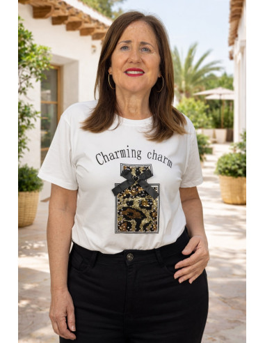 Camiseta blanca perfume con lentejuelas animal...