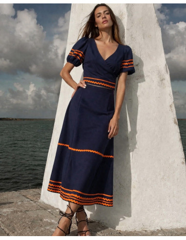 Conjunto de top y falda azul marino con...