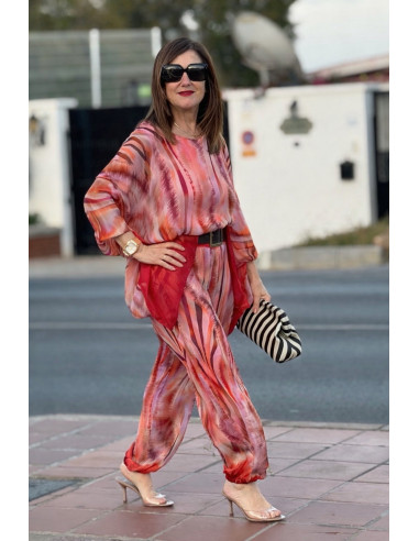 Conjunto fluido de seda estampado