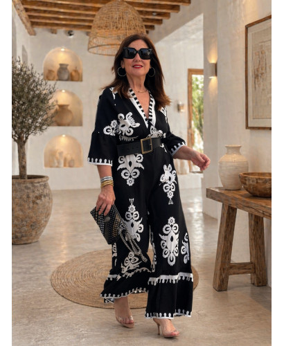 Mono negro estampado blanco