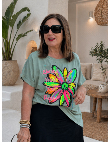 Camiseta kaki margarita flúor peace