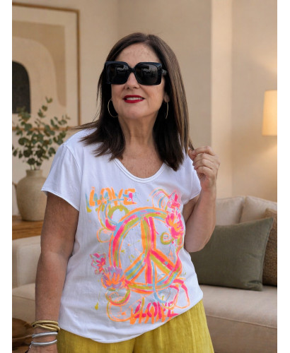 Camiseta blanca símbolo paz flúor