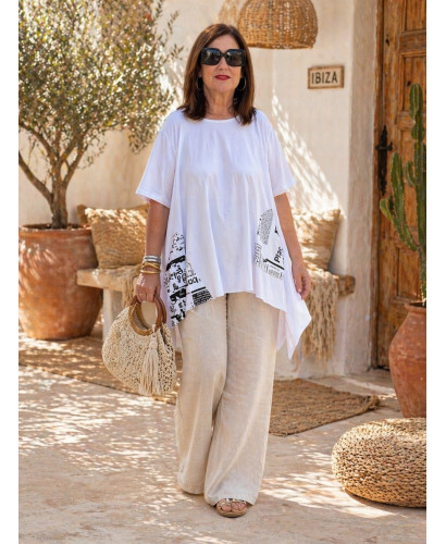 Camiseta blanca evasé con picos