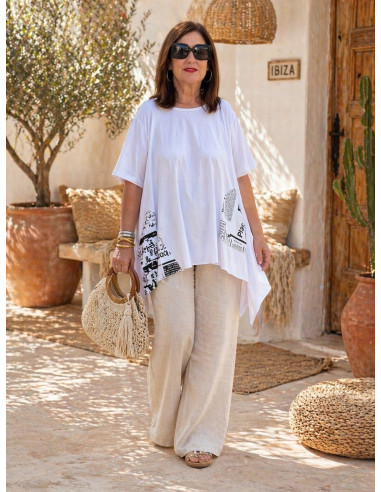 Camiseta blanca evasé con picos