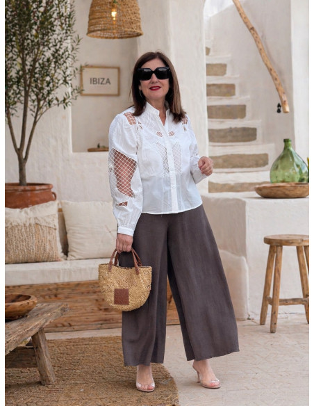 Camisa blanca Bordada con Calados