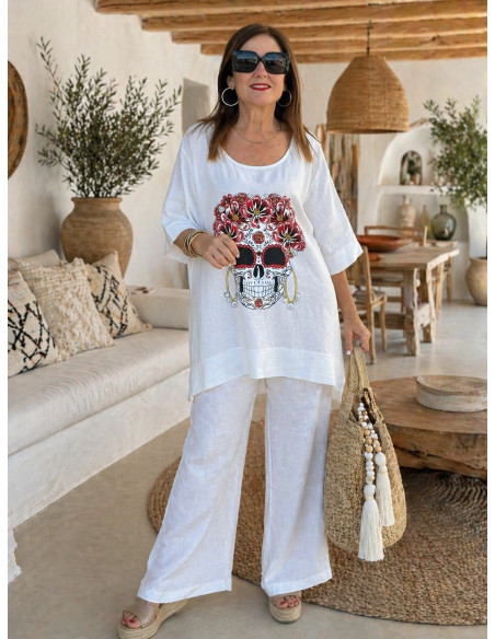 👚💀 Camiseta de Lino blanca con Calavera y Abalorios
