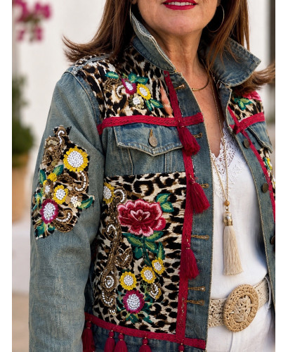 Cazadora Vaquera Bordada con Animal Print y Borlas 2