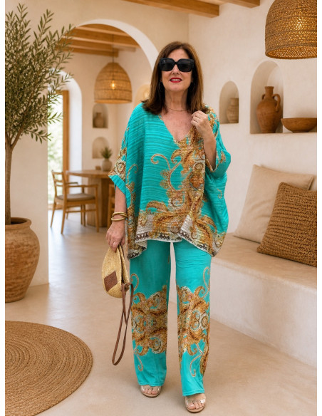 Conjunto Fluido en Verde Agua con Estampado Barroco