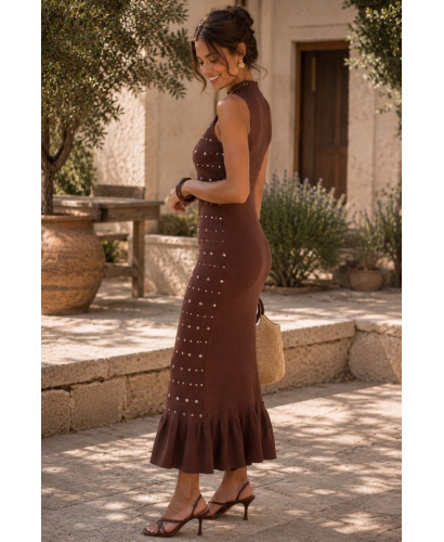 Vestido Largo Marrón con Tachas Plateadas 2
