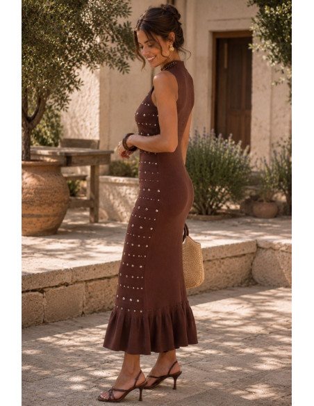 Vestido Largo Marrón con Tachas Plateadas