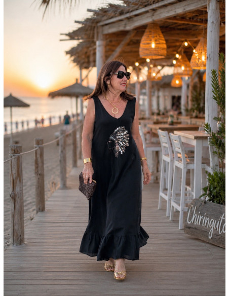 Vestido Largo negro con Bordado de Cabeza India