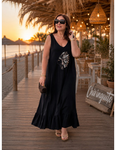 Vestido Largo negro con Bordado de Cabeza India