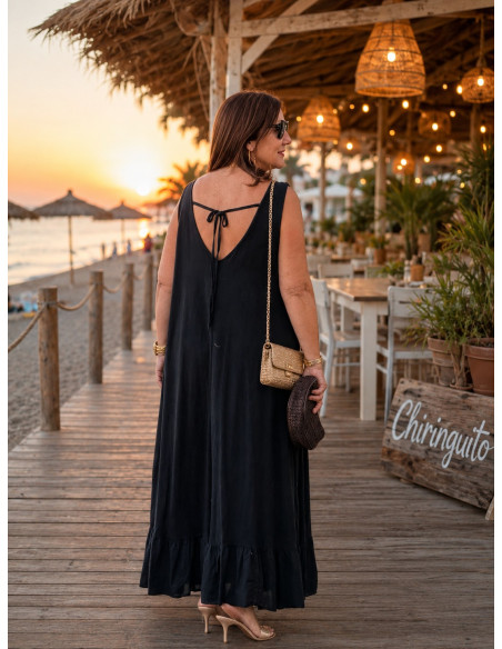 Vestido Largo negro con Bordado de Cabeza India
