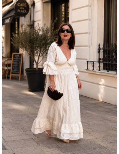 Vestido Largo en Bordado Inglés crudo con...