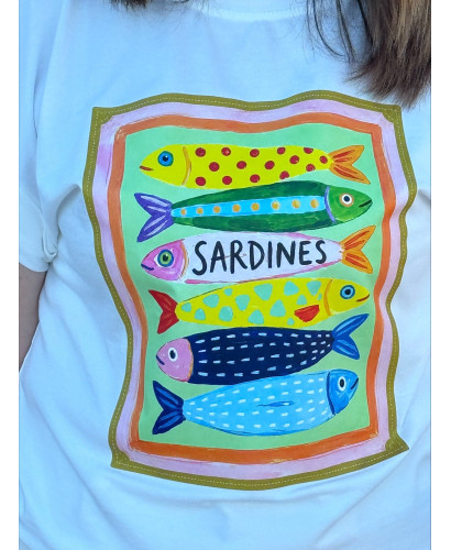 Camiseta Sardinas en cuadro blanco 2