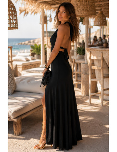 Vestido largo halter negro con abertura lateral