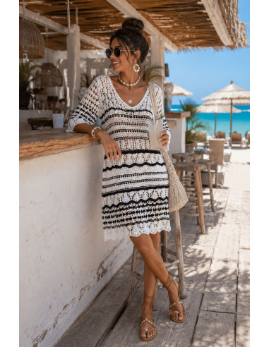 Vestido de Hilo en Crudo y Negro con Escote de...