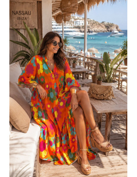 Vestido babydoll naranja con estampado de margaritas
