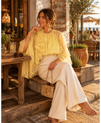 Blusa Amarilla de Gasa Fría 2