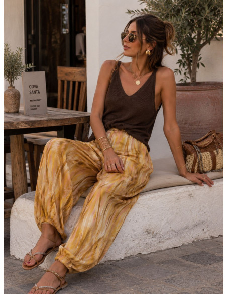 Pantalón bombacho mostaza