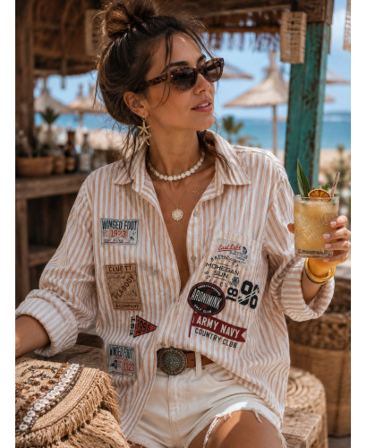 Camisa Rayas Blanco y Camel con Serigrafía