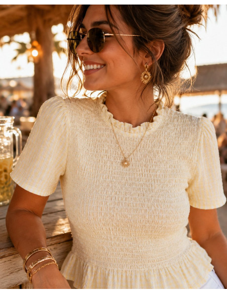 Blusa Amarilla Rayas con Nido de Abeja manga corta