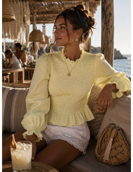 Blusa Amarilla Rayas con Nido de Abeja