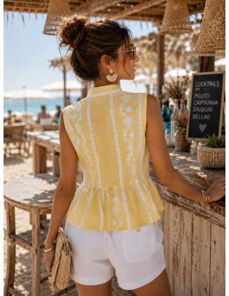 Blusa de lino amarillo con dibujo en blanco