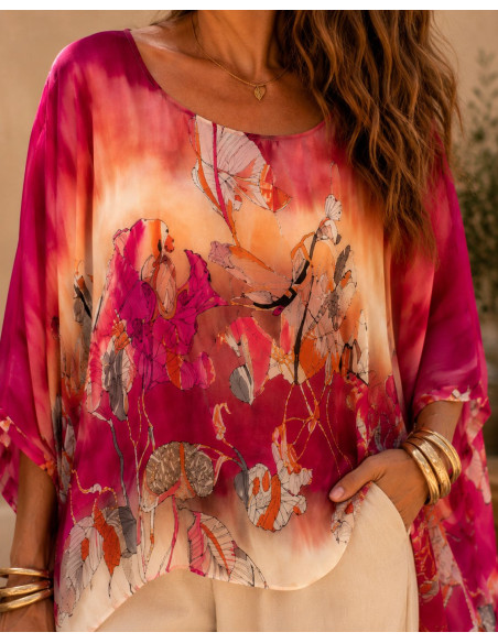 Blusón fluido de seda con estampado floral