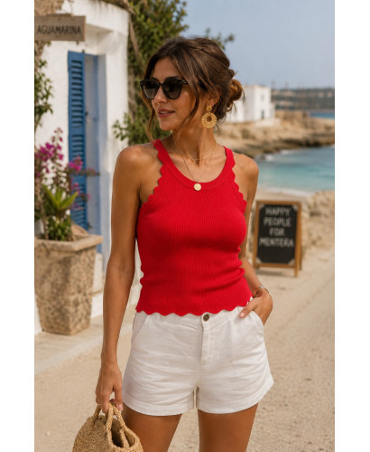 Top canalé rojo.