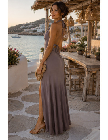 Vestido largo halter taupe con abertura lateral