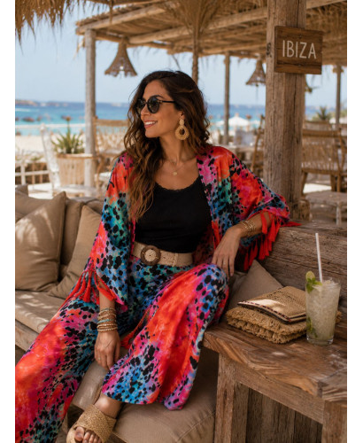 Conjunto kimono y pantalón estampado efecto seda