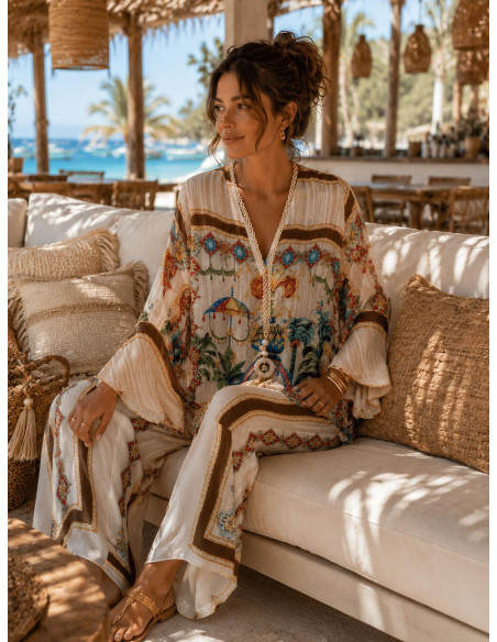 Conjunto pantalón y bluson estampado en tonos crudos
