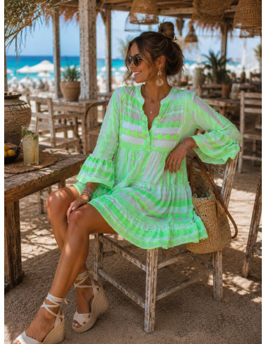 Vestido Babydoll Bordado Verde Lima con Escote...