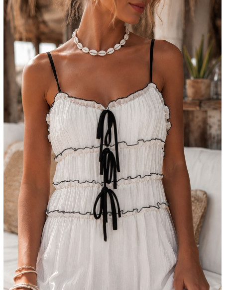Vestido Midi Blanco con Volantes y Lazadas Negras