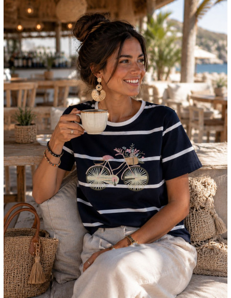 Camiseta navy con bicicleta bordada en marino y blanco
