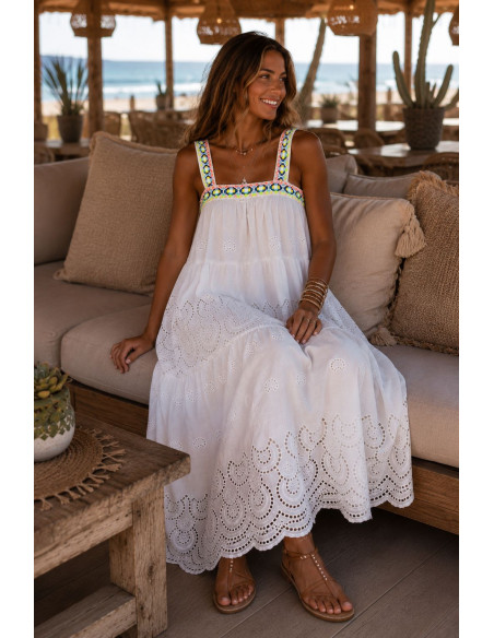 Vestido Blanco Bordado con Tirantes Flúor