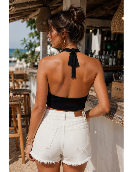 Top halter de punto negro con botones y espalda descubierta