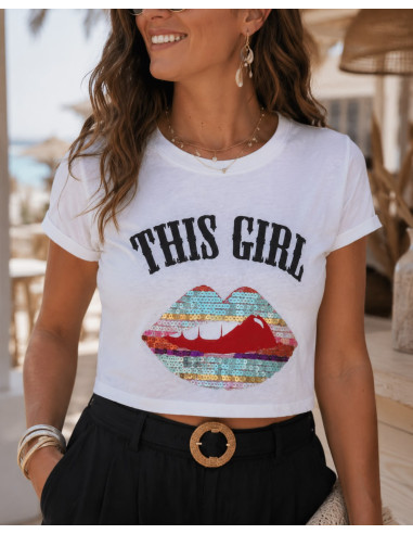 Camiseta corta labios lentejuelas