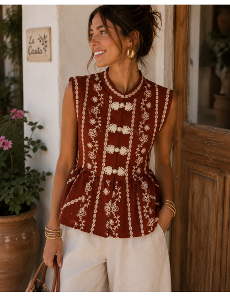 Blusa de lino marrón con dibujo en crudo