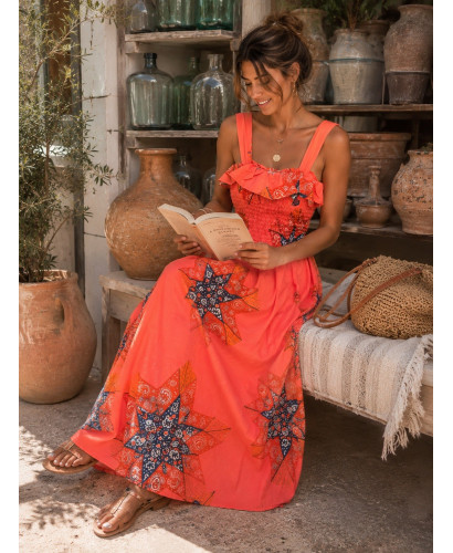 Vestido Coral  y Estampado de Estrellas 2