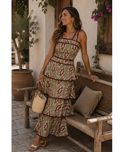 Conjunto de dos piezas con falda de volantes y top...