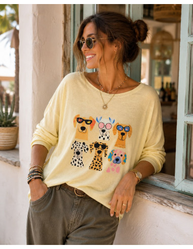 Suéter Amarillo Efecto Lavado con Estampado de...