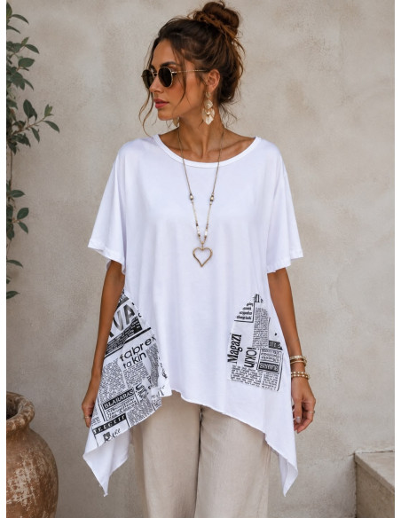 Camiseta blanca evasé con picos