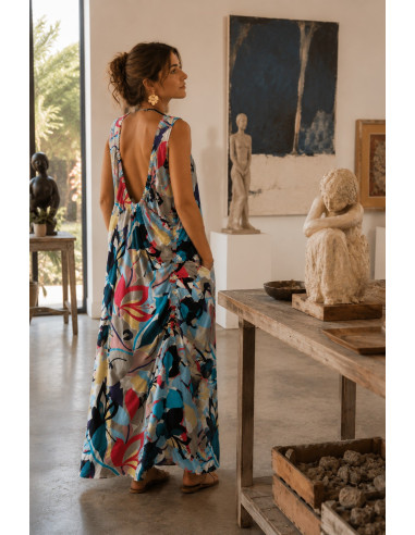 Vestido floral con estilo y comodidad 🌼