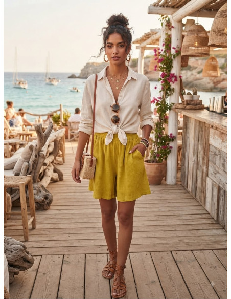 Pantalón Corto Bambula mostaza con Bolsillos