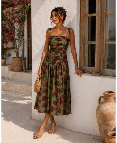Vestido Verde Drapeado con Estampado Granate y Nido de Abeja 2