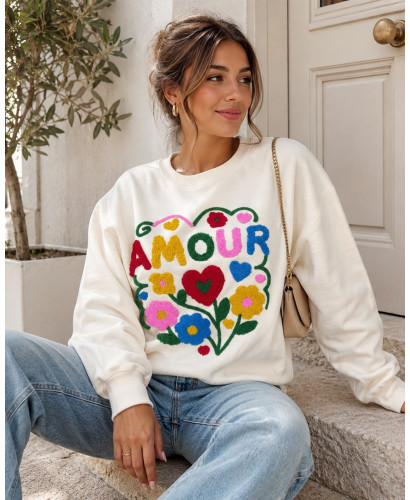Sudadera Cruda “Amour” con Bordado Multicolor