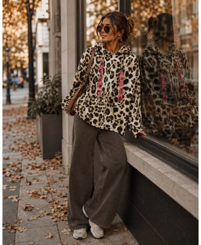 Sudadera print con capucha y detalles en fucsia 2