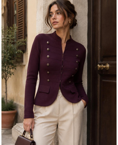 Chaqueta de punto granate estilo napoleónico